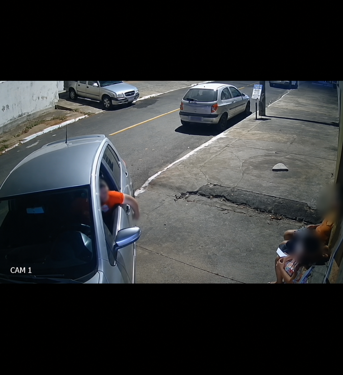 Suspeito de ameaçar mulher e neta de 6 anos morre após confronto com a PM em Aparecida de Goiânia