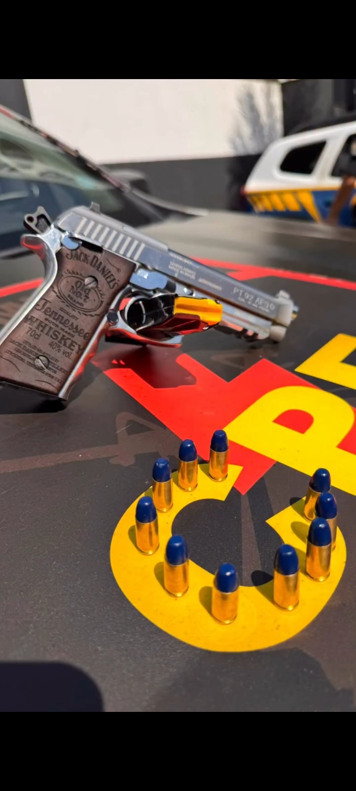 CPE prende dois suspeitos após disparos de arma de fogo durante uma feira no Setor Madre Germana